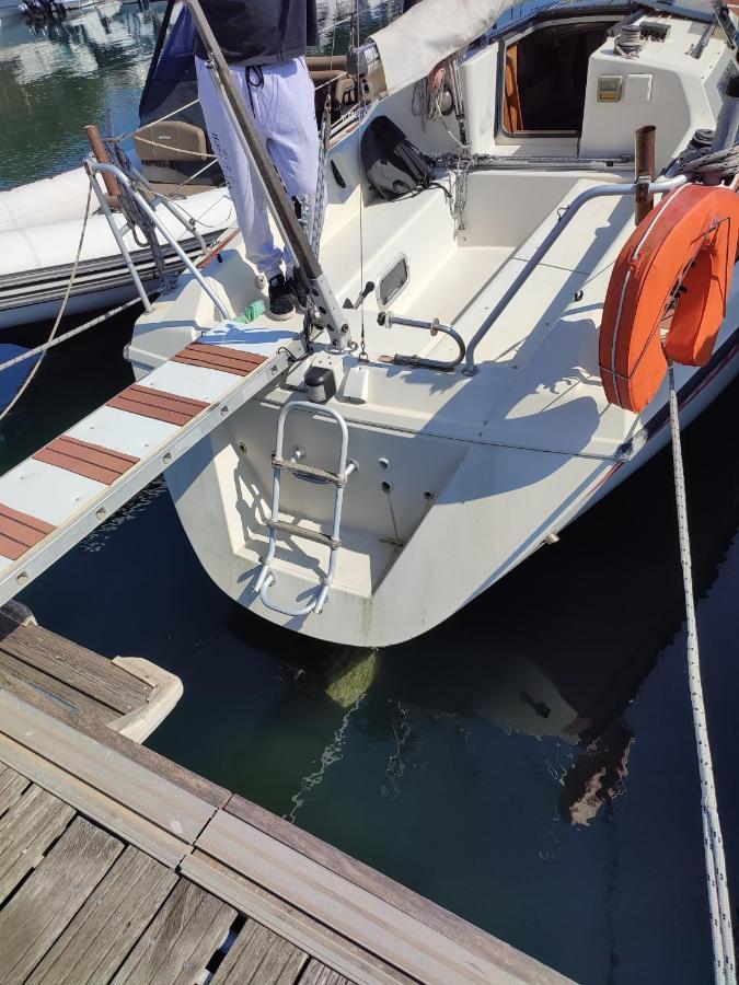 Bateau A Quai St Raphael, 4 Couchages , Voilier Etap 28I Hotel Saint-Raphaël Exterior foto